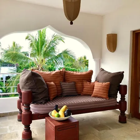Amani Residence Beverly Suites Malindi Extérieur photo