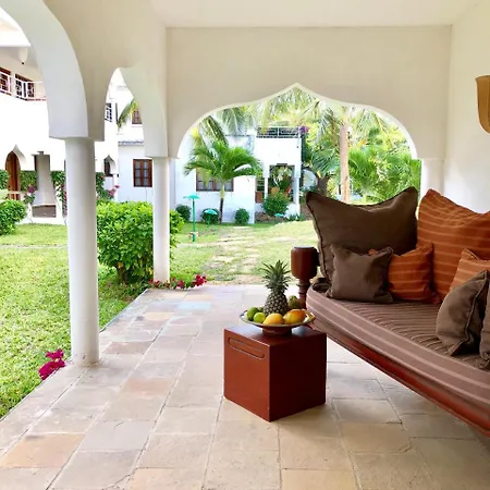 Amani Residence Beverly Suites Malindi Extérieur photo