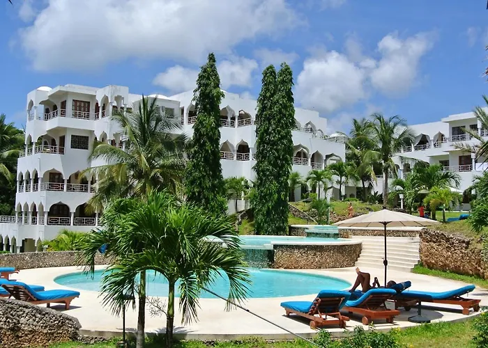Amani Residence Beverly Suites