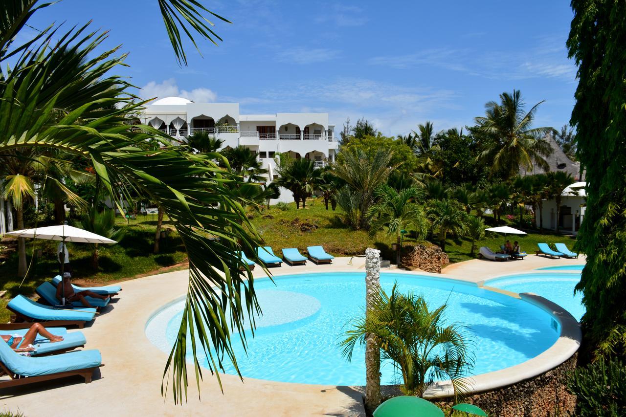 Amani Beverly * Malindi